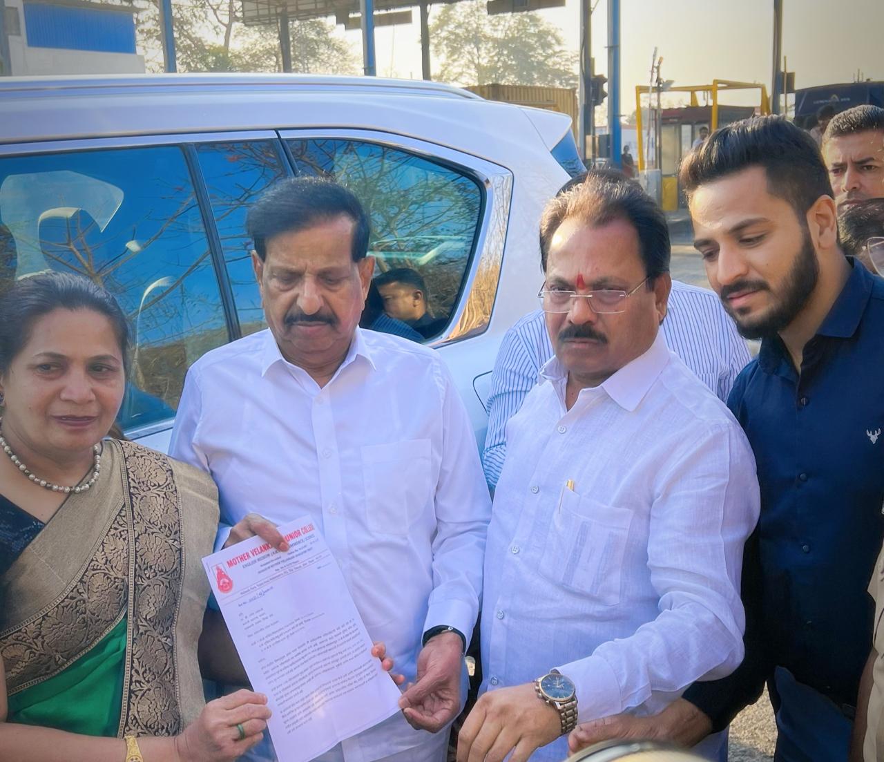 Meeting with dignitaries